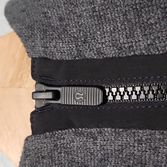 Lululemon It's Fleecing Cold Hooded Pullover - Picture 8 of 13